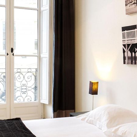Condillac - Localisation Exceptionnelle 2 Chambres Avec Ascenseur Et Parking 보르도 외부 사진