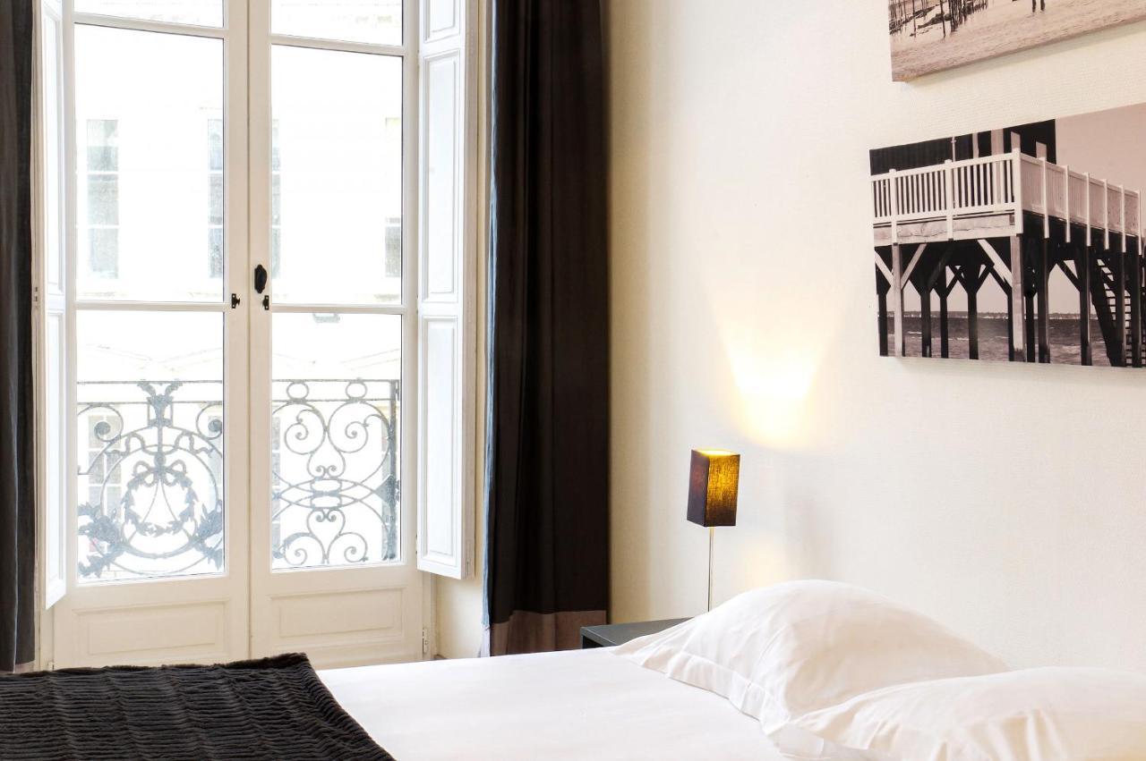 Condillac - Localisation Exceptionnelle 2 Chambres Avec Ascenseur Et Parking 보르도 외부 사진
